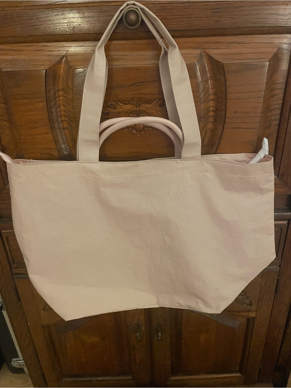 Victoria's Secret Pale Blush Pink VSX Tote Bag - Picture 3 of 10